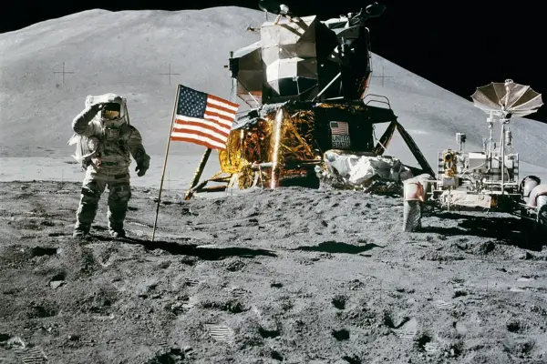 Exploração lunar: o marco que inspirou séculos de sonhos e temores sobre a colonização do espaço.